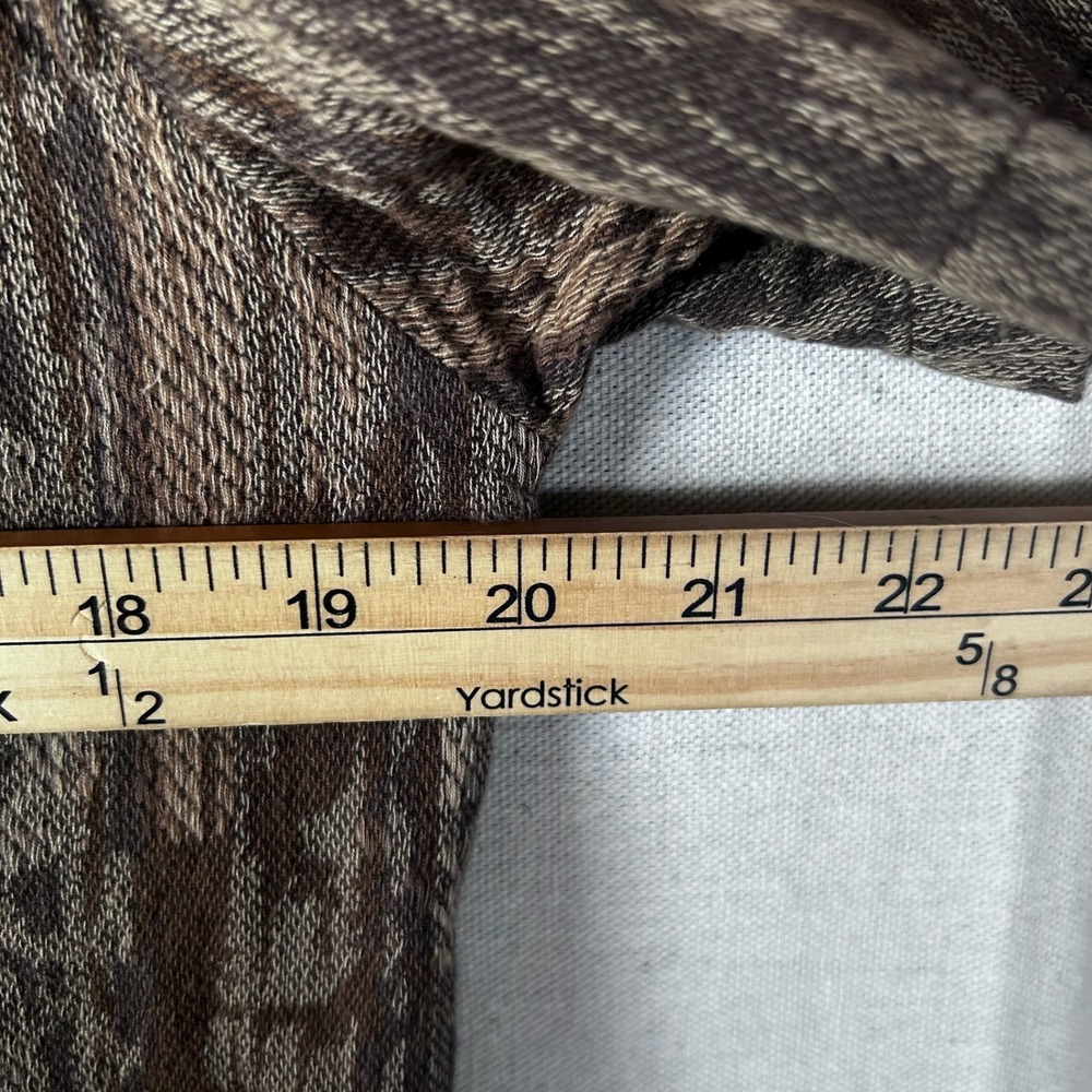 Men's Short Sleeve Brown Patterned Button-Up Shirt - Picture 5 of 7